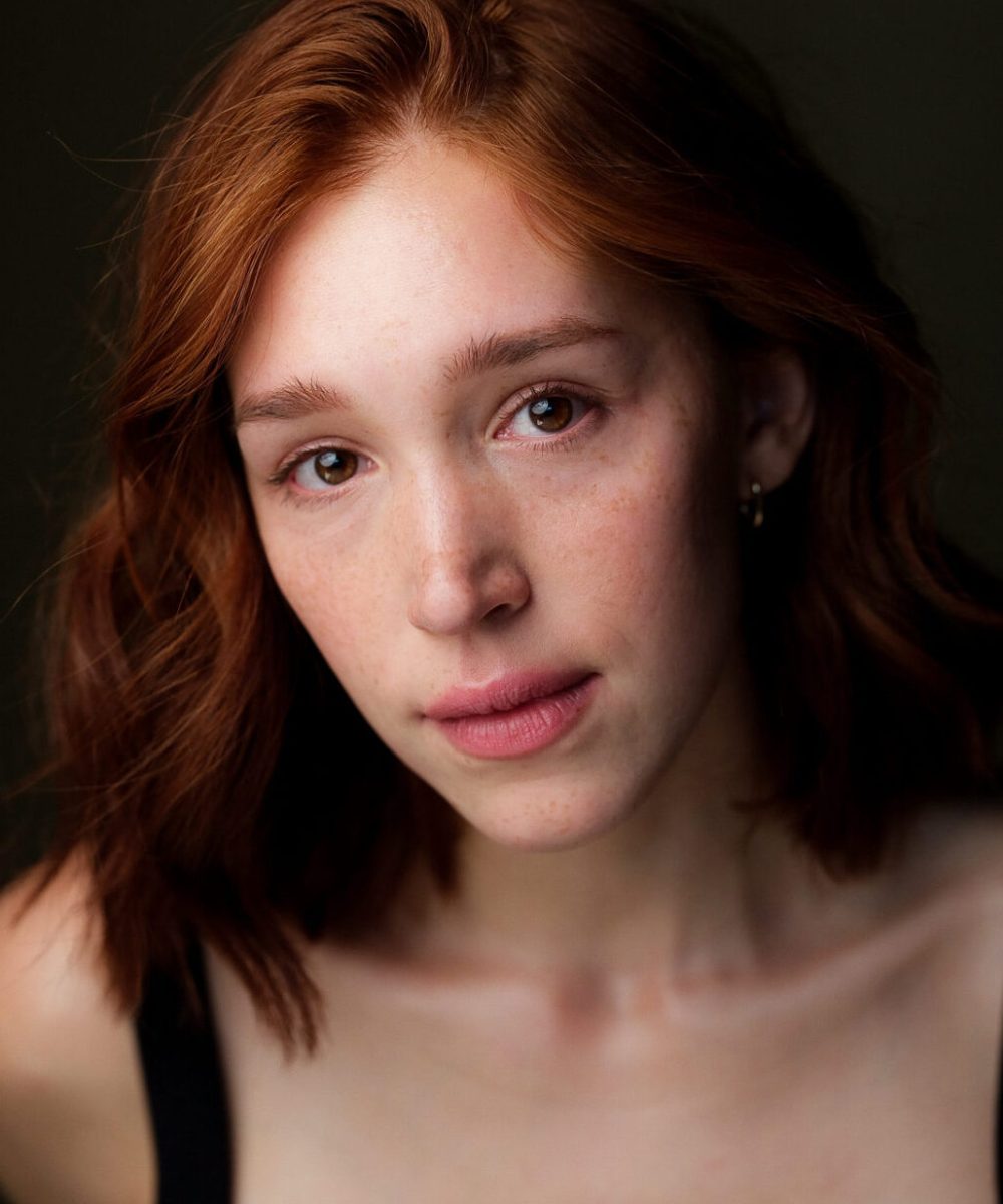 Headshot.8.25_00204GFX-Diana-Gardner-2