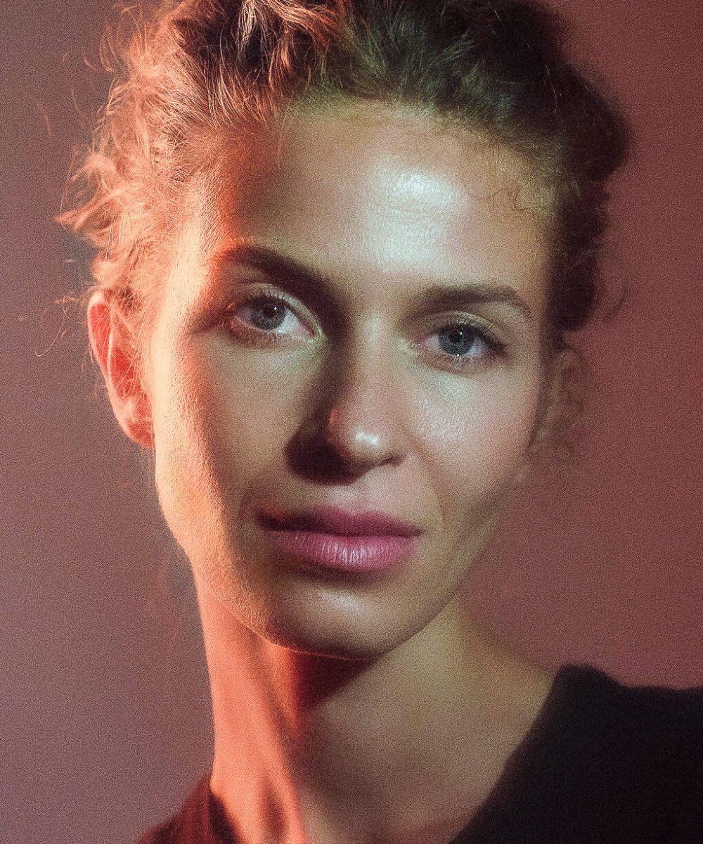 Sophie_Headshot_2026_2-Edit